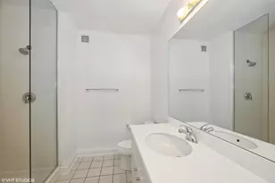 33 W Ontario St, Chicago, IL 60654 - Photo 38