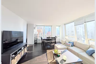 33 W Ontario Street #17F, Chicago, IL 60654 - Photo 8