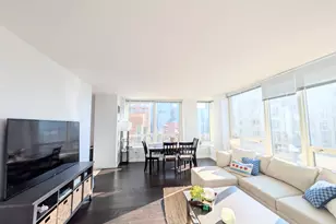 33 W Ontario St, Chicago, IL 60654 - Photo 8