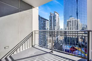 1250 S Michigan Ave, Chicago, IL 60605 - Photo 12