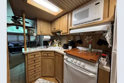 7-149 Woodhaven Lakes, Sublette, IL 61367 - Photo 24