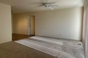 1312 Wakeby Ln, Schaumburg, IL 60193 - Photo 2