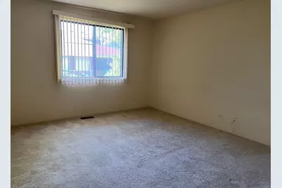 1312 Wakeby Lane #1312, Schaumburg, IL 60193 - Photo 6