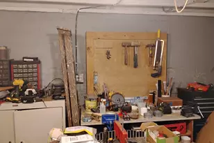 1014 W 4th St, Peoria, IL 61605 - Photo 16