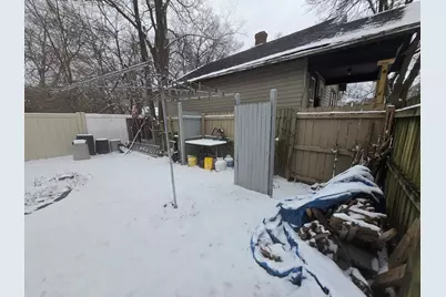 1014 W 4th Street, Peoria, IL 61605 - Photo 20