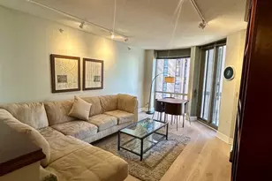 222 N Columbus Dr, Chicago, IL 60601 - Photo 12