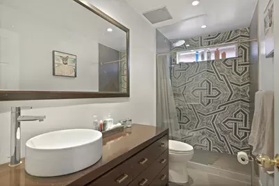 335 W Evergreen Avenue, Chicago, IL 60610 - Photo 16