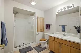 8421 Canary Grass Ln, Fox Lake, IL 60020 - Photo 18