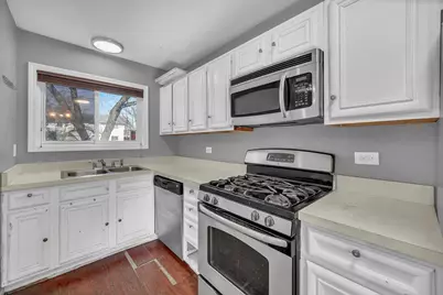 454 Esselen Court, Carol Stream, IL 60188 - Photo 8