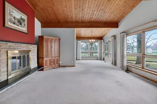 7010 Heritage Cir, Orland Park, IL 60462 - Photo 6