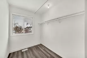 514 Alton Ct, Carol Stream, IL 60188 - Photo 14