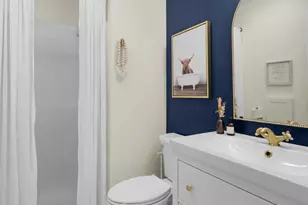 2302 Robin Ln, Elgin, IL 60123 - Photo 14