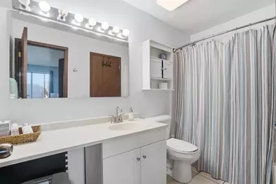 1367 N Winslowe Drive #204, Palatine, IL 60074 - Photo 10