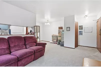 1367 N Winslowe Drive #204, Palatine, IL 60074 - Photo 6