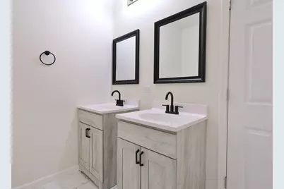 3739 W 139th Street, Robbins, IL 60472 - Photo 26