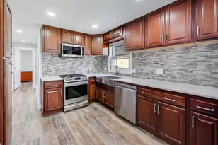 8407 N Olcott Ave, Niles, IL 60714 - Photo 8