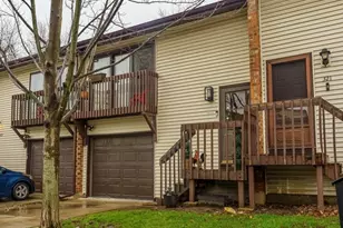 317 Ozark Dr, Bolingbrook, IL 60440 - Photo 1