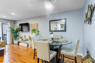 317 Ozark Dr, Bolingbrook, IL 60440 - Photo 4