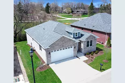 106 Donmor Drive, Bloomingdale, IL 60108 - Photo 2