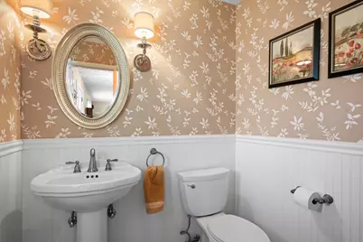 940 N Carmel Drive N, Palatine, IL 60074 - Photo 18