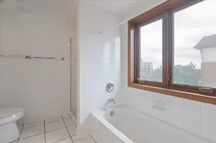 5 S Pine St, Mount Prospect, IL 60056 - Photo 18