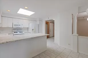 5 S Pine St, Mount Prospect, IL 60056 - Photo 14