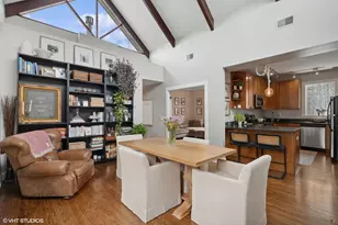 2239 5 N Lincoln Ave, Chicago, IL 60614 - Photo 6