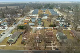 309 E Oak St, Fairbury, IL 61739 - Photo 30