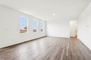 1853 Baler Ave, Aurora, IL 60503 - Photo 4