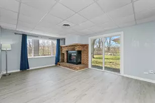 351 Waverly St, Park Forest, IL 60466 - Photo 8