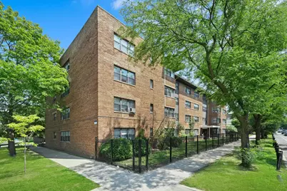 7801 S South Shore Drive, Chicago, IL 60649 - Photo 1