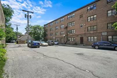 7801 S South Shore Drive, Chicago, IL 60649 - Photo 30