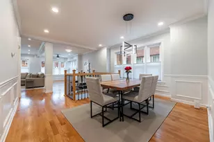 7251 S Paxton Ave, Chicago, IL 60649 - Photo 6