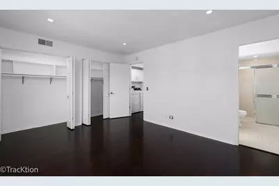 6400 W Belle Plaine Avenue #509, Chicago, IL 60634 - Photo 8