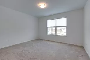 2490 Olivia Ct, Wauconda, IL 60084 - Photo 16