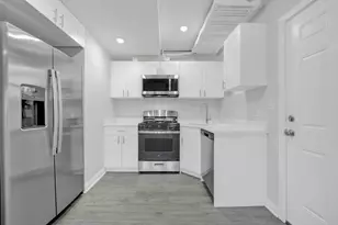 4454 W Parker Ave, Chicago, IL 60639 - Photo 4