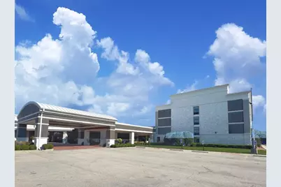 6175 W Grand Avenue #1002, Gurnee, IL 60031 - Photo 1