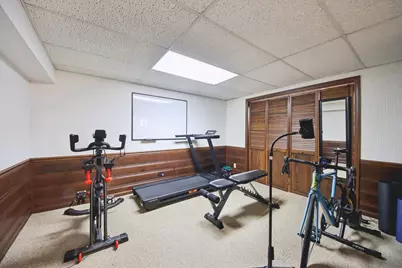 1028 Highland Lane, Glenview, IL 60025 - Photo 22