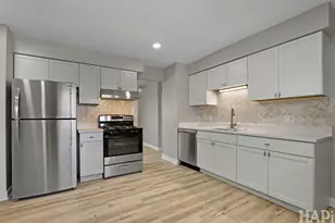 74 Paddock St, Montgomery, IL 60538 - Photo 10