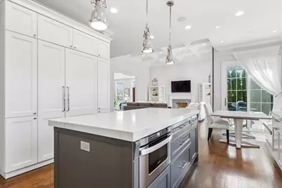 1024 Prairie Lawn Road, Glenview, IL 60025 - Photo 12