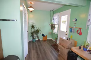 104 N Pleasant Rd, Lake Zurich, IL 60047 - Photo 4