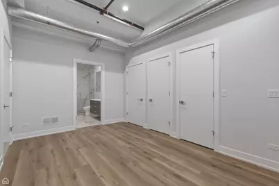 2354 N Washtenaw Avenue #101, Chicago, IL 60647 - Photo 8