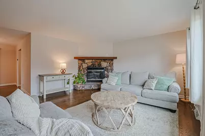 542 Gamble Drive, Lisle, IL 60532 - Photo 4