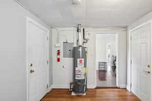 1933 Whittier Ln, Schaumburg, IL 60193 - Photo 26