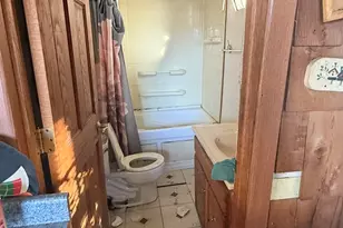 445 155th Pl, Calumet City, IL 60409 - Photo 10