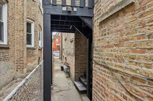 2052 E 80th St, Chicago, IL 60617 - Photo 28