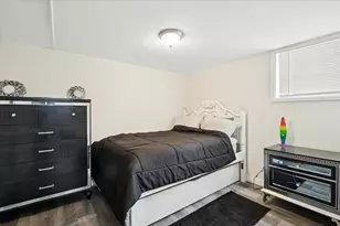 2052 E 80th St, Chicago, IL 60617 - Photo 24