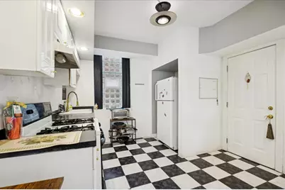 2052 E 80th Street, Chicago, IL 60617 - Photo 6