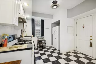 2052 E 80th St, Chicago, IL 60617 - Photo 6