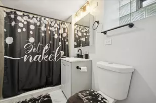 2052 E 80th St, Chicago, IL 60617 - Photo 26